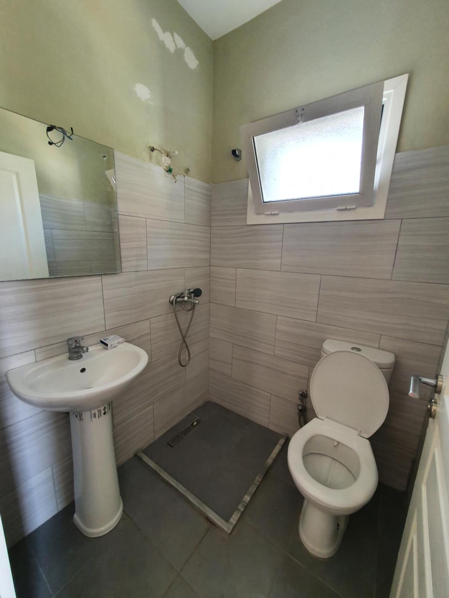 Klerichi Hotel Тирана Екстер'єр фото